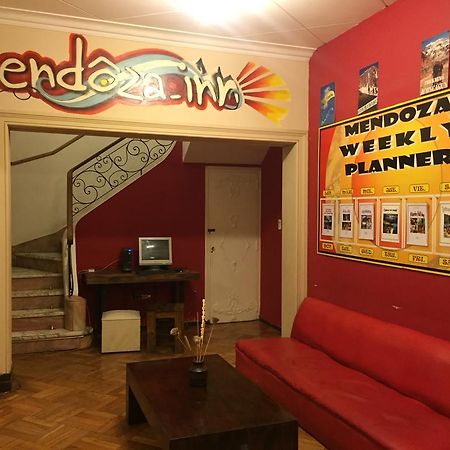 Hostel Mendoza Inn Екстериор снимка