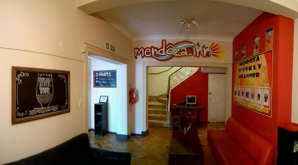 Hostel Mendoza Inn Екстериор снимка