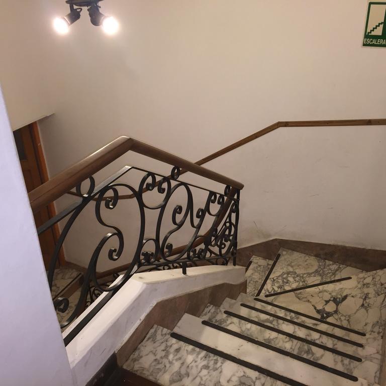Hostel Mendoza Inn Екстериор снимка