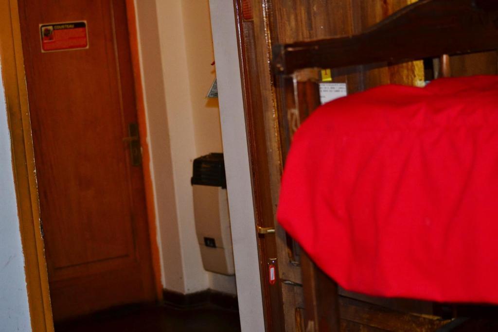 Hostel Mendoza Inn Стая снимка